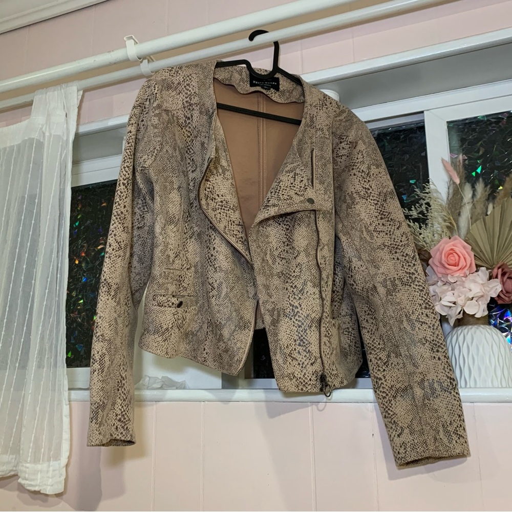 Leopardish Print Jacket
